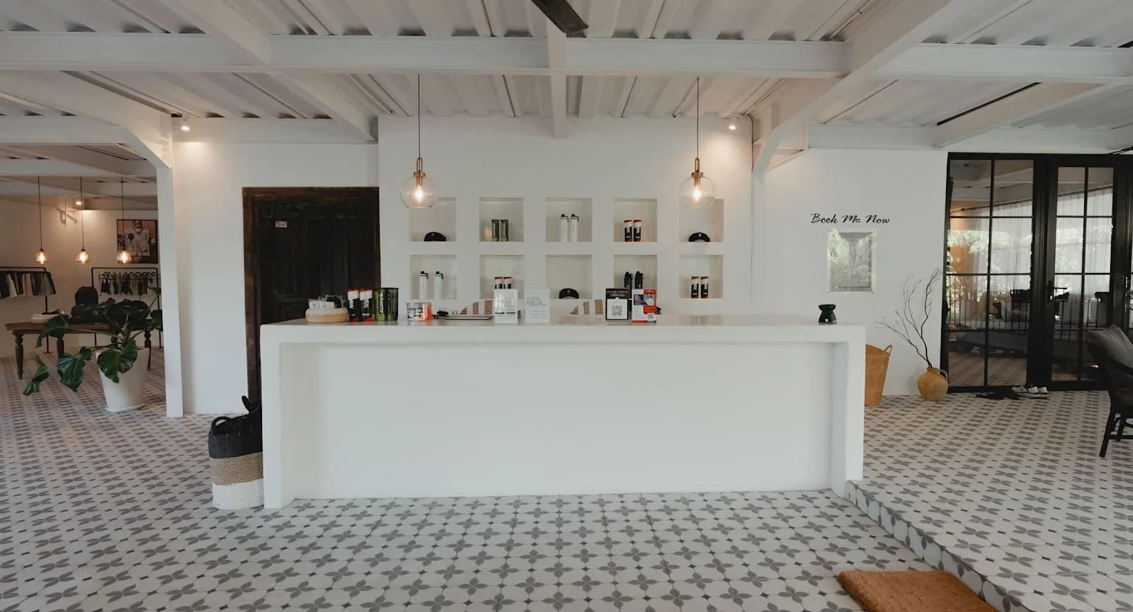 Cafe counter and seating at BB Padel