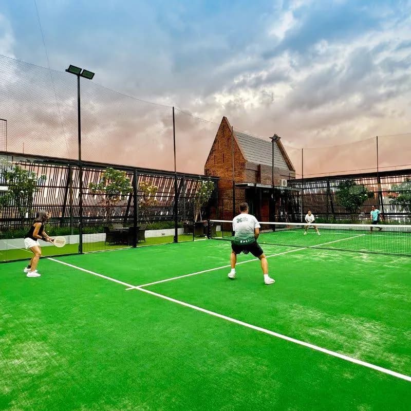 SKY PADEL KUTA, Kuta, Bali